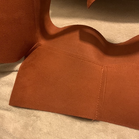 FAUX LEATHER WAIST BELT!! - Picture 5 of 7